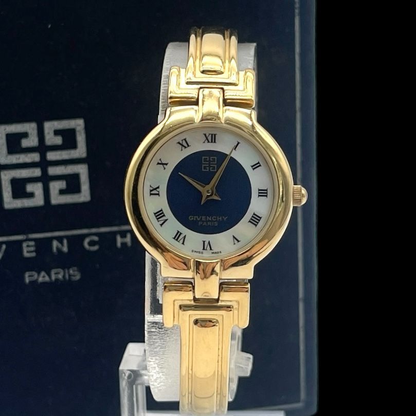 新品電池 稼働品 GIVENCHY ジバンシー レディース腕時計 クォーツQZ 2