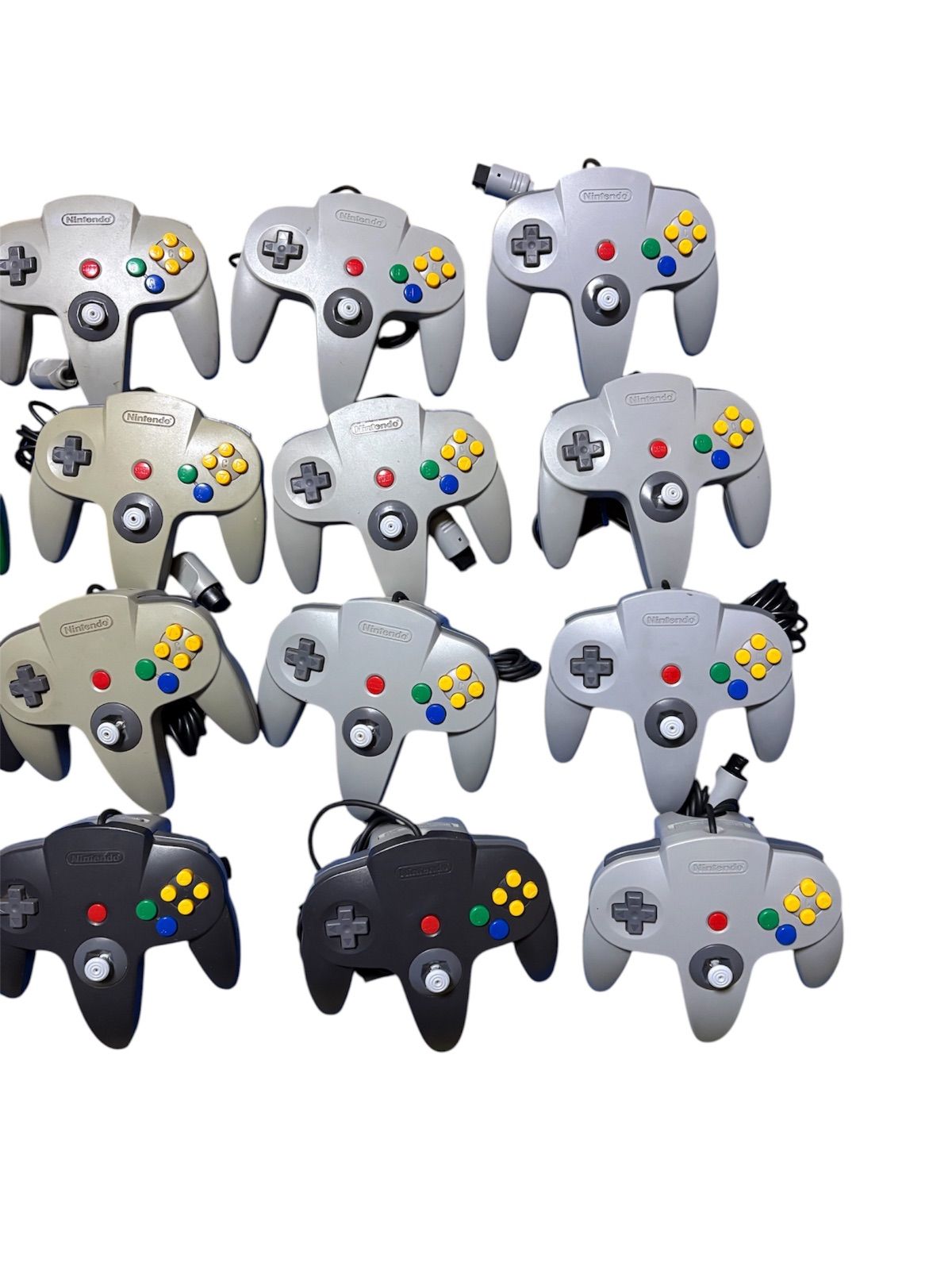 24個 64コントローラー Nintendo 動作未確認 24個 64コントローラー Nintendo 動作未確認