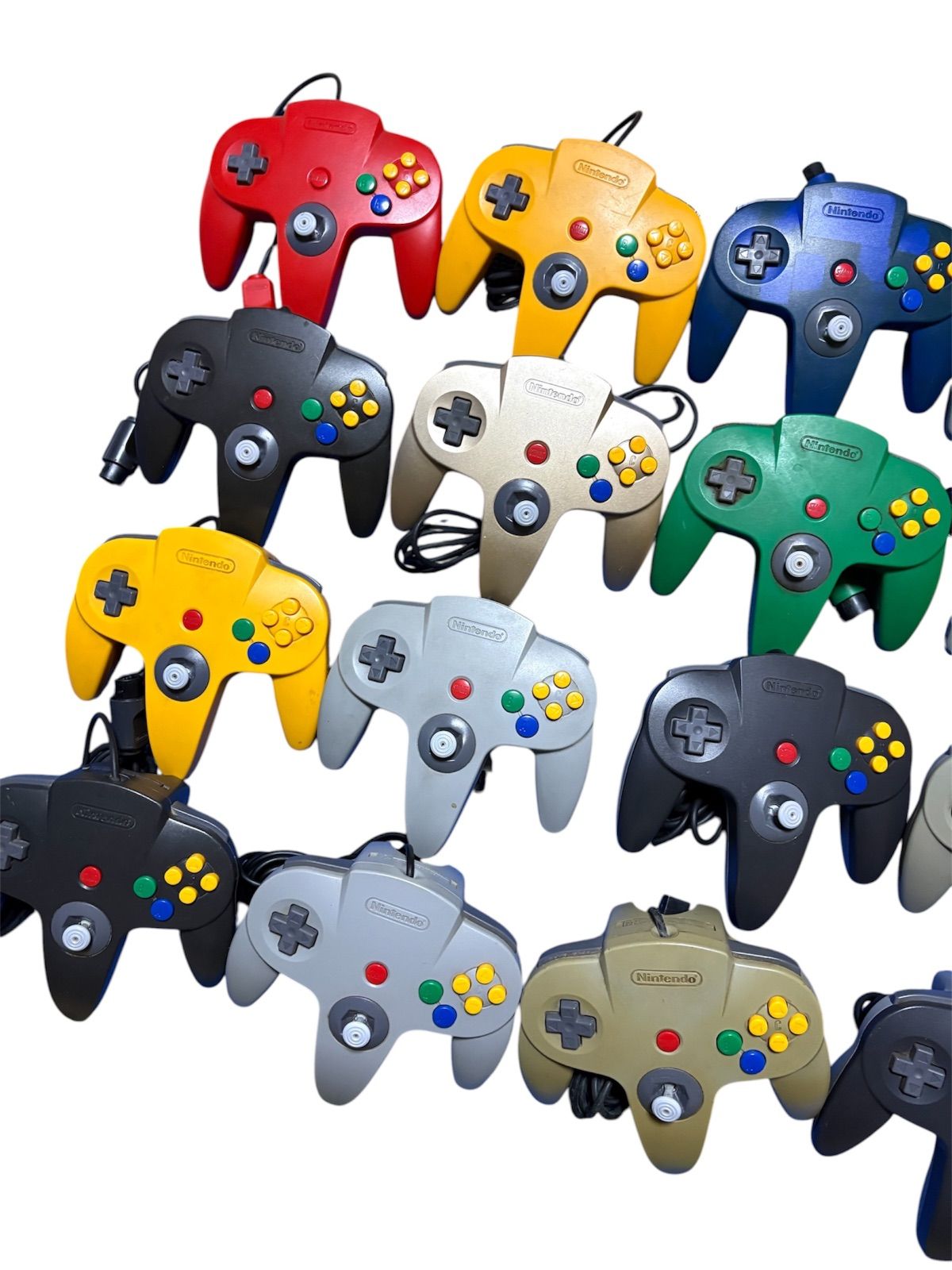 24個 64コントローラー Nintendo 動作未確認 24個 64コントローラー Nintendo 動作未確認