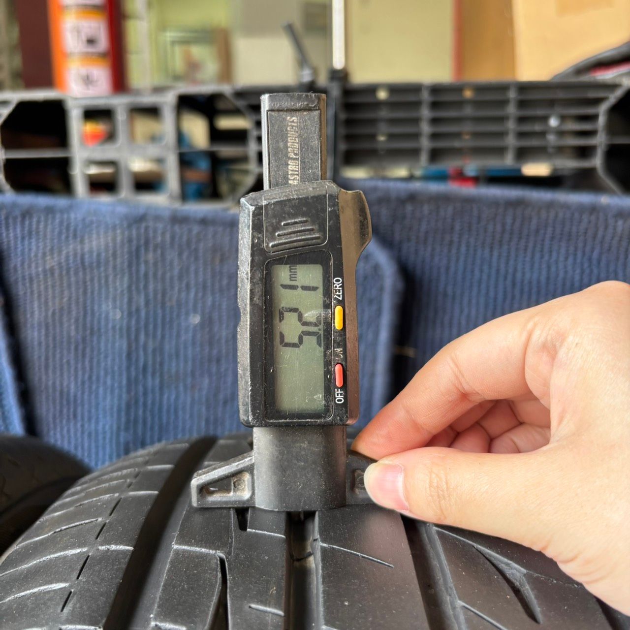 ☆送料無料☆【2022年製造】【溝6.5~7.5分山】BRIDGESTONE REGNO GR-X2 2本 225/45R18 ASP3599