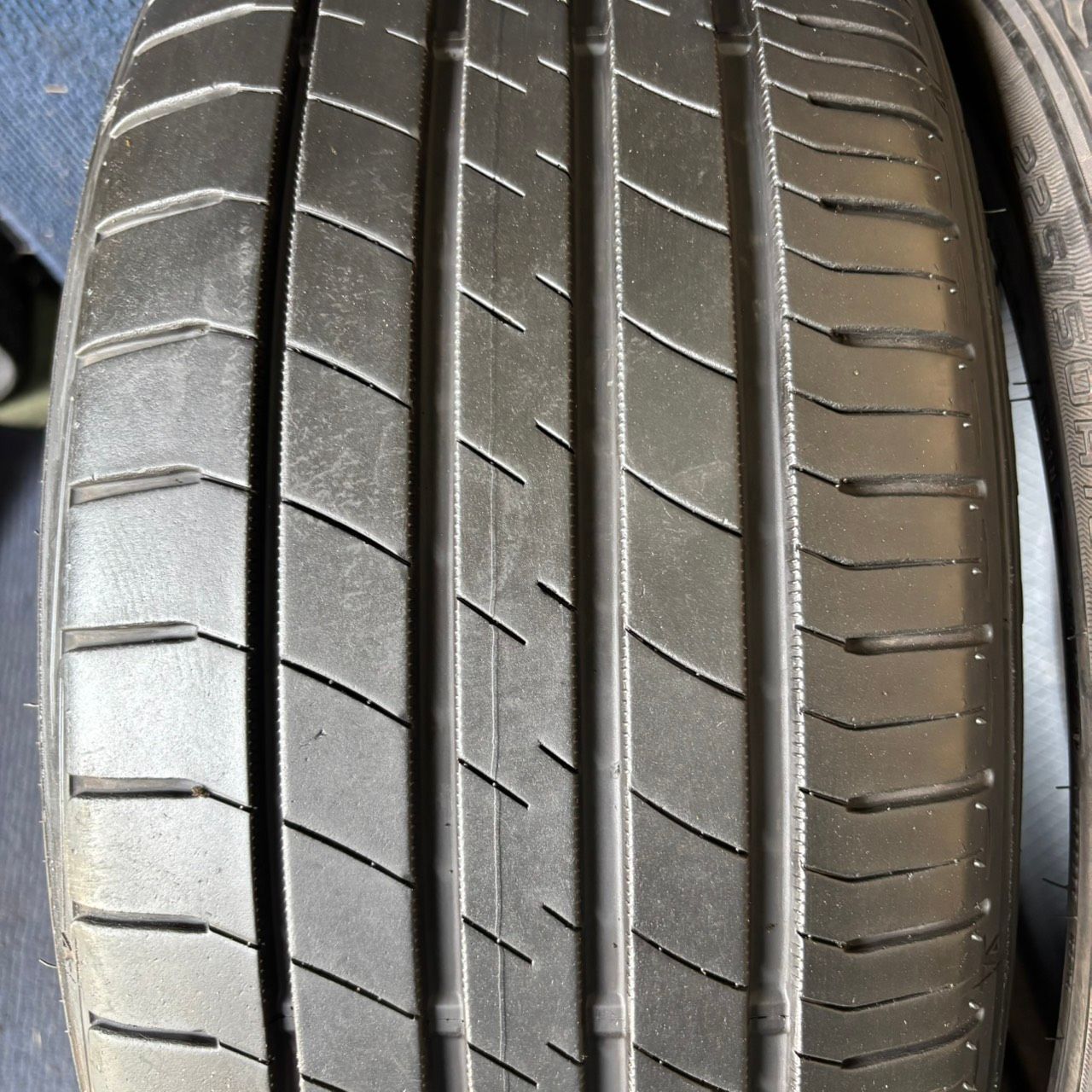 ☆送料無料☆【2022年製造】【溝7.5分山】DUNLOP LE MANS V 2本 225/50R18 ASP3600