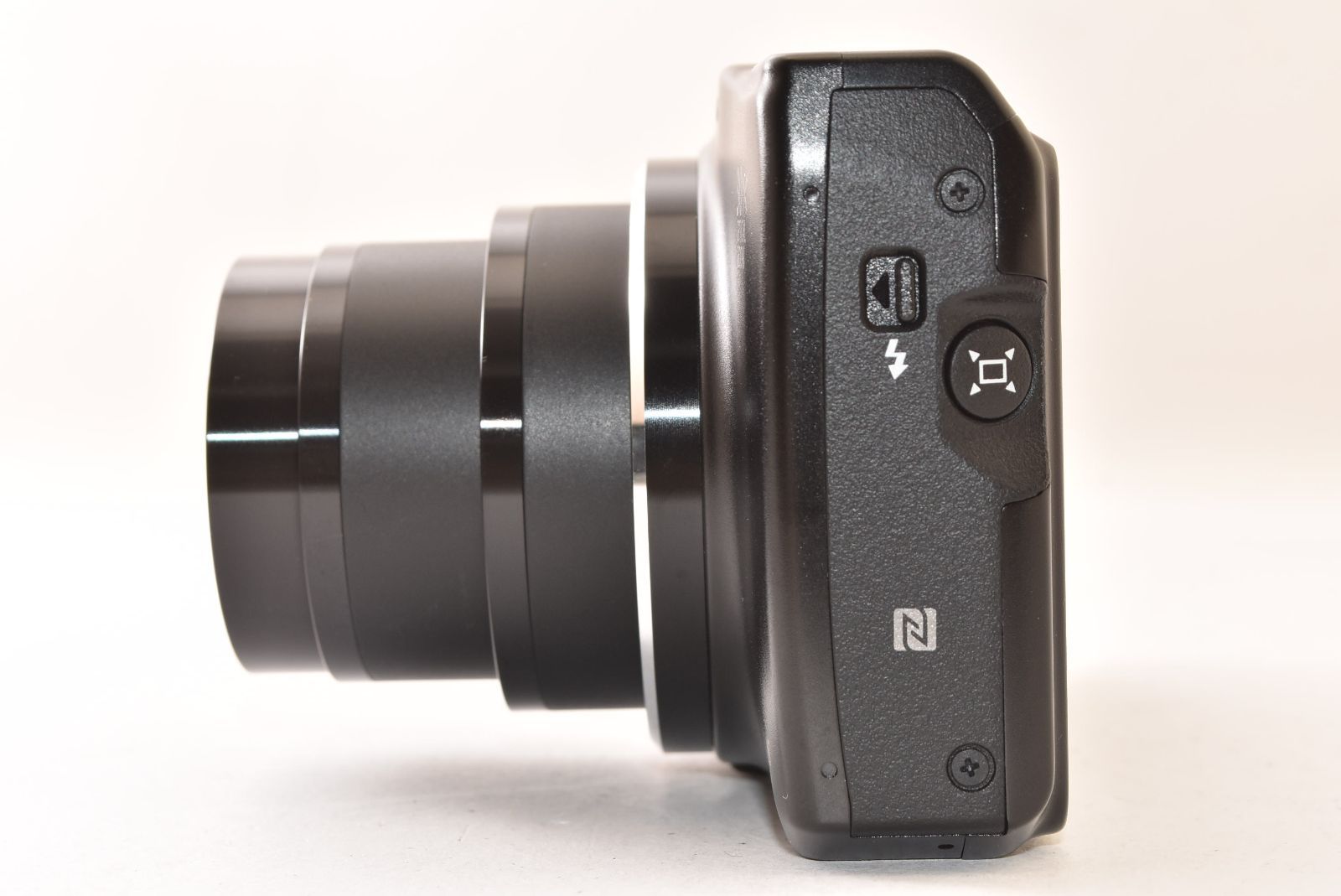 ★極上品★ Canon キャノン PowerShot SX700 HS ブラック コンパクトデジタルカメラ 2605106 ★極上品★ Canon キャノン PowerShot SX700 HS ブラック コンパクトデジタルカメラ 2605106