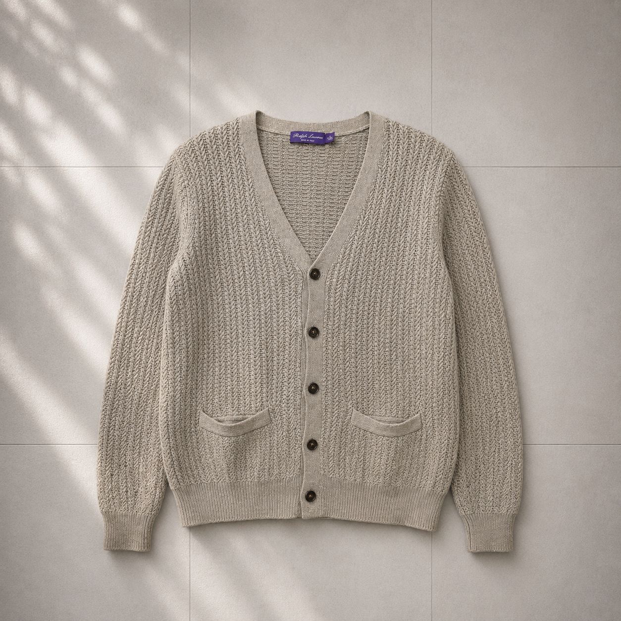 【Y-833】Ralph Lauren Purple Label ラルフローレン パープルレーベル M カーディガン リネン シルク ニット ベージュ イタリア製 高級ライン 編み柄 Vネック ポケット付き トラッド アメカジ ラグジュアリー 古着 メンズ