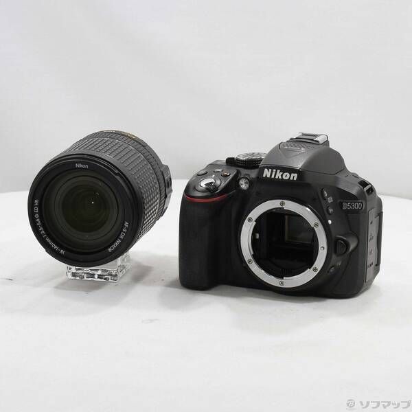 ソフマップ 〔中古品〕 NIKON D5300 18-140 VR レンズキット ブラック (2410万画素／SDXC)【262】