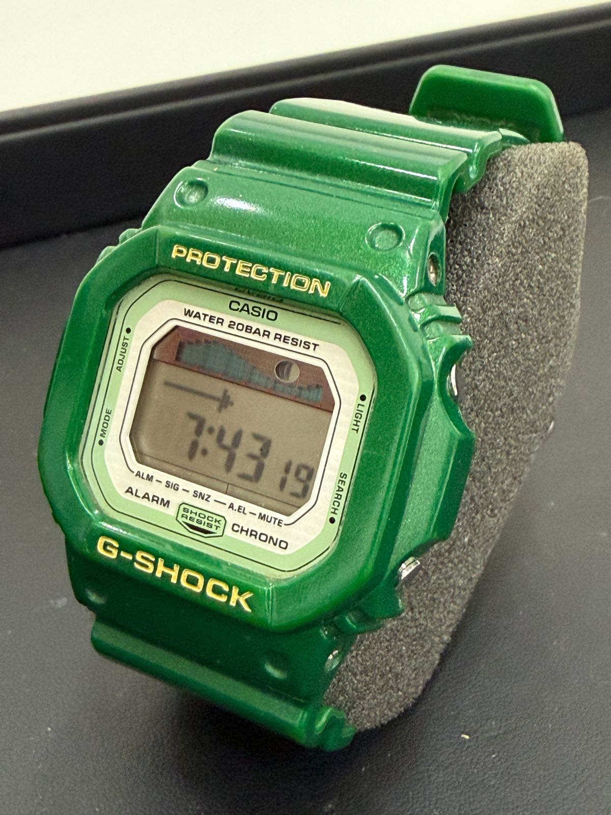 希少カラー G-SHOCK GLX-5600A-3JF G-LIDE メタリック グリーン