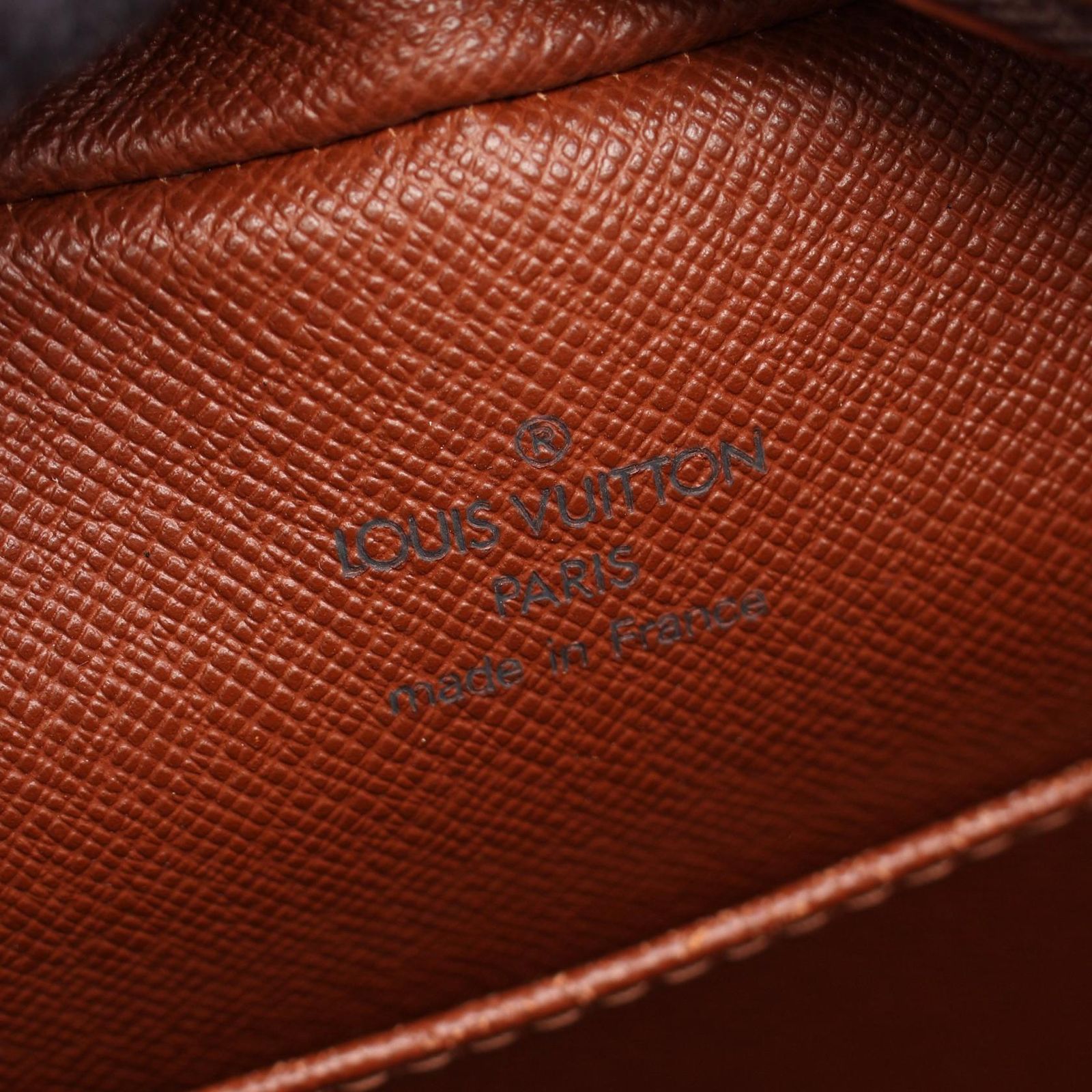 LOUIS VUITTON ルイ・ヴィトン シテMM モノグラム ショルダーバッグ