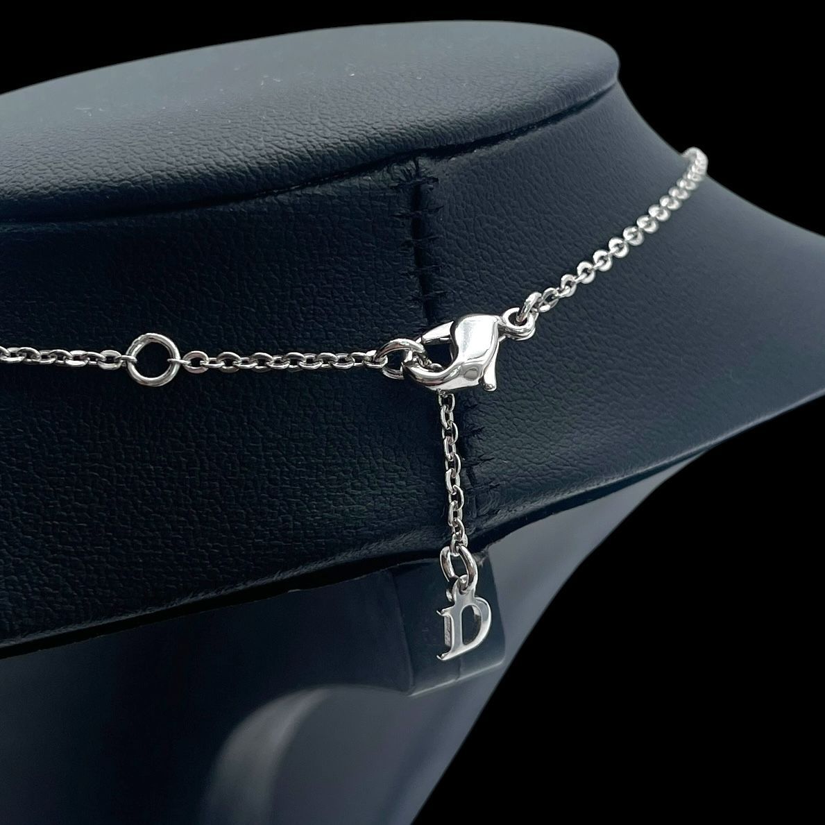 Christian Dior クリスチャンディオール ネックレス 3連ロゴ 刻印