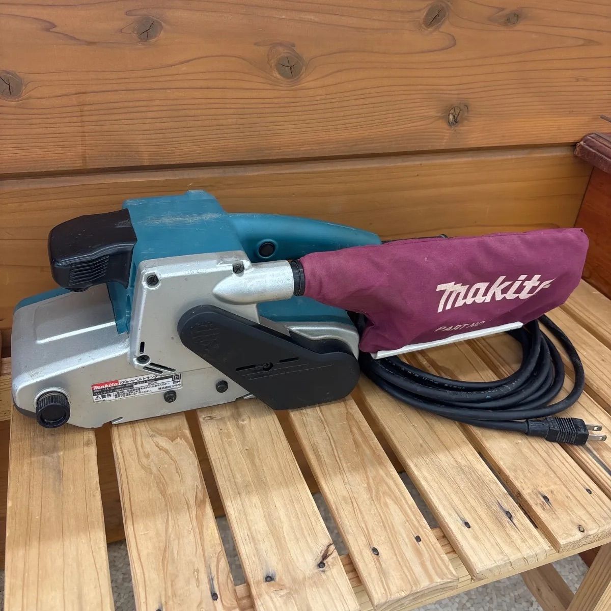 動作確認済み】Makita マキタ ベルトサンダ 9404 100mm 【公式通販】