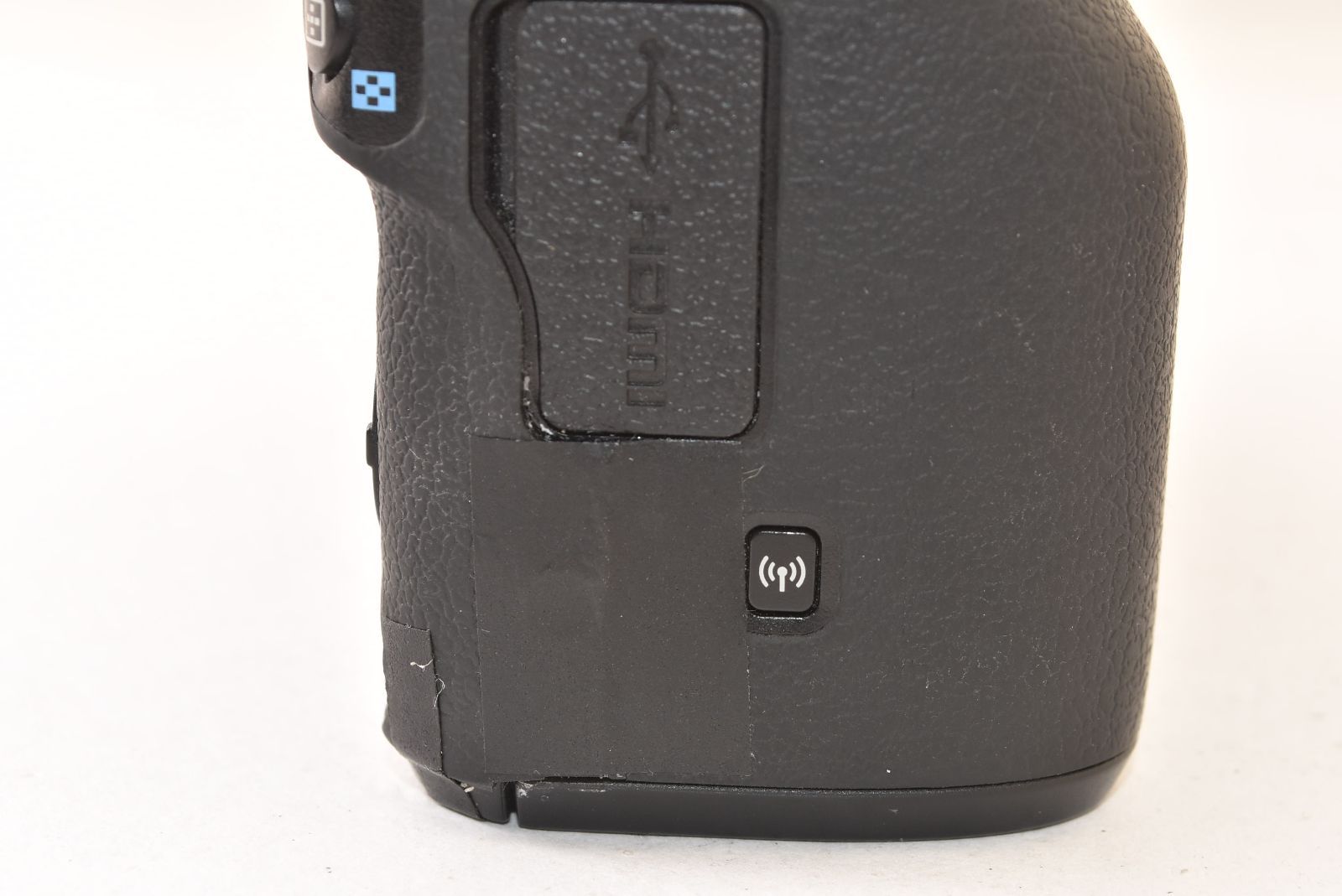 ☆ジャンク品☆ Canon キャノン EOS Kiss M2 ボディ ブラック ミラー