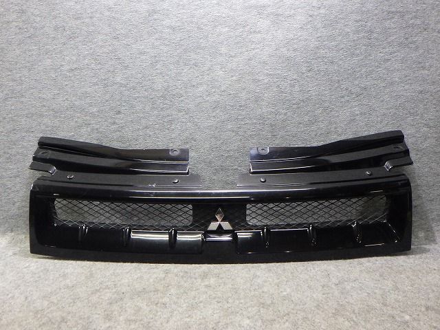 デリカD5 オプショングリル　フロントグリル　cv5w 前期型 デリカ CV5W フロントグリル 三菱 D5 前期 D:5 純正オプション - 0 D