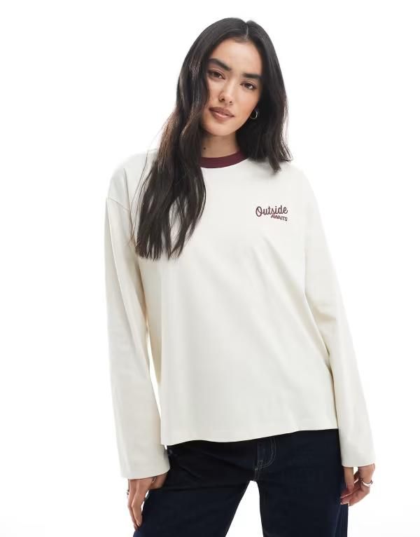 コットンオン レディース アウター パーカー・スウェット グラフィック Cotton On long sleeve graphic crew in coconut milk Coconut milk