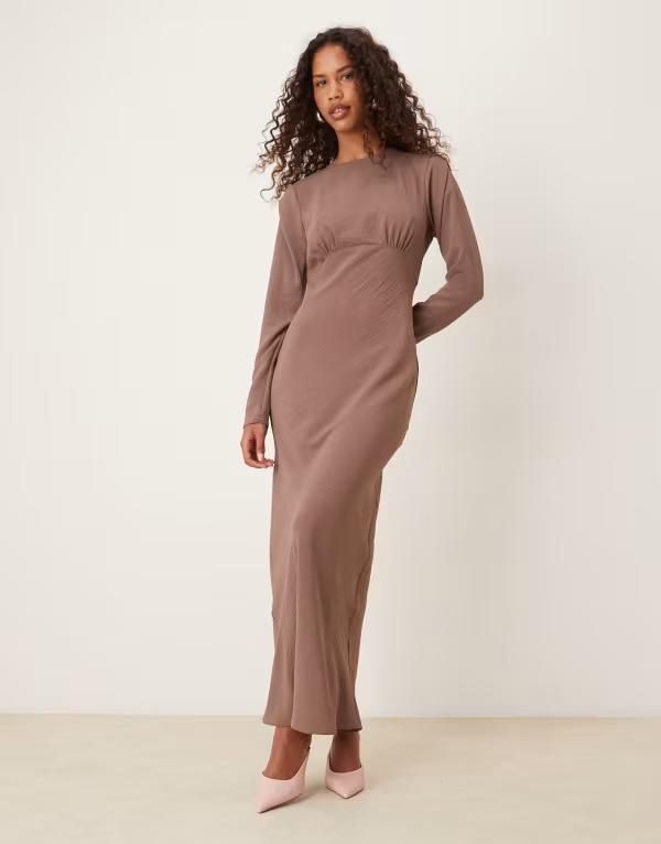 エイソス レディース トップス ワンピース マキシワンピース マキシ ASOS DESIGN bias bust detail maxi dress in deep taupe BROWN ブラウン