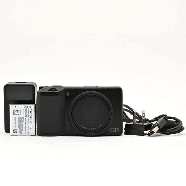 美品：RICOH GR III X 付属品多数 シャッター数116 GR3X
