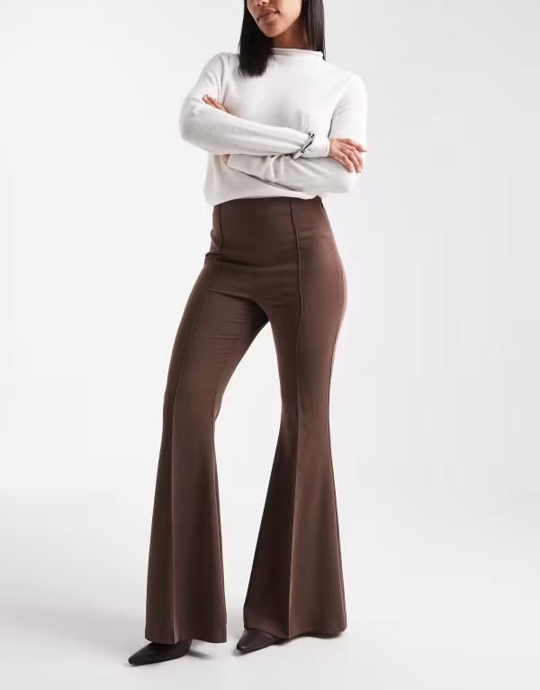 エイソス レディース ボトムス カジュアルパンツ パンツ ASOS DESIGN tailored extreme flare pants in taupe part of a set taupe トープ
