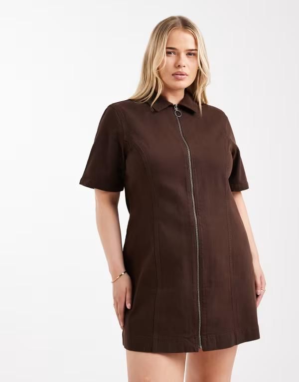 エイソス レディース トップス ワンピース フルジップ ミニワンピース ミニ デニム ASOS Curve ASOS DESIGN Curve denim short sleeve mini dress with zip through in chocolat