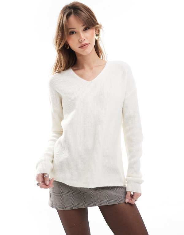 オンリー レディース アウター ニット・セーター Vネック セーター ONLY v neck slouchy sweater in cream CREAM クリーム