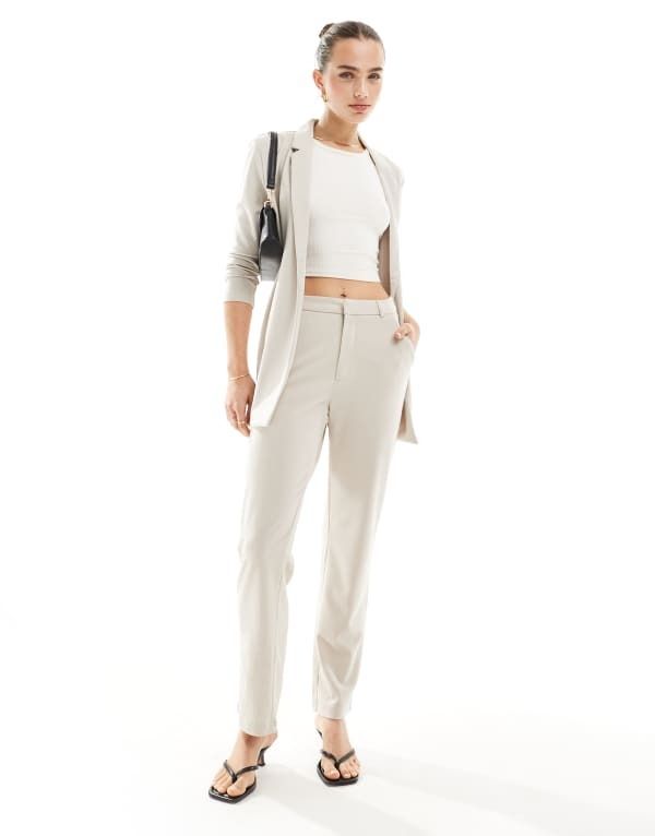 ジェイディーワイ レディース ボトムス カジュアルパンツ ストレート パンツ JDY straight leg pants in stone Chateau Gray グレー