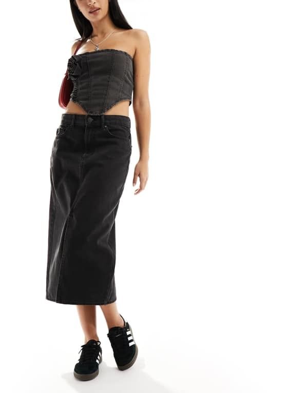 オンリー レディース ボトムス スカート ミディ デニム ONLY denim midi skirt with front split in washed Washed Black ブラック 15,826円