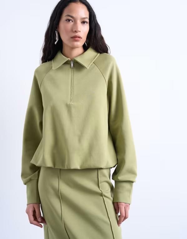 トップショップ レディース アウター パーカー・スウェット ハーフジップ ポロシャツ Topshop interlock bubble hem polo quarter zip sweatshirt GREEN グリーン