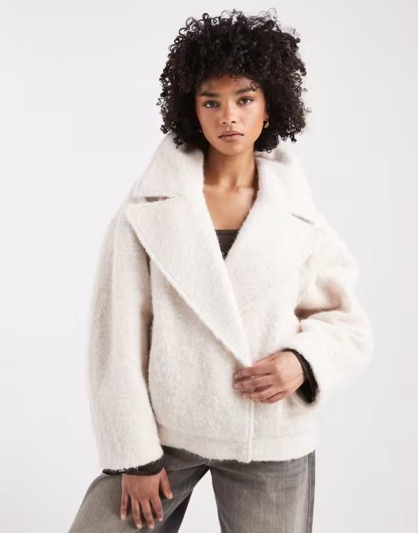 エイソス レディース アウター コート ASOS DESIGN cozy oversized strong shoulder pea coat in cream クリーム