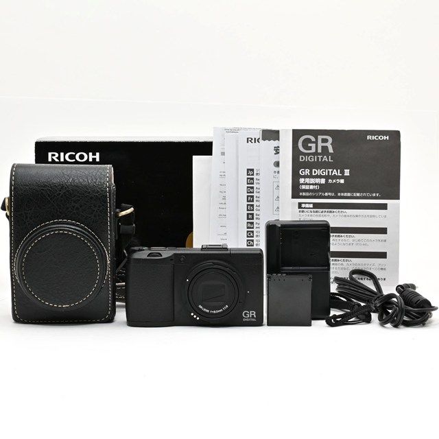 良品＞ RICOH GR DIGITAL III｜高級コンパクトデジタルカメラ