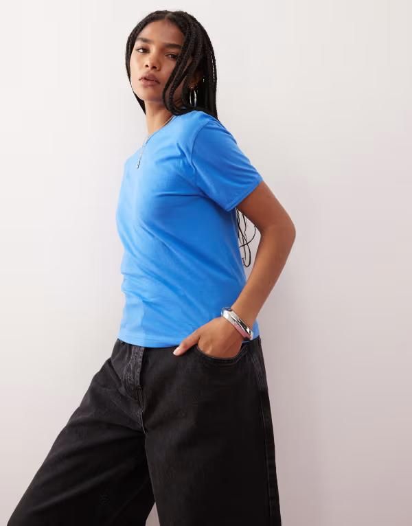 ウィークデイ レディース トップス Tシャツ Weekday Tshirt with bound seams Blue ブルー