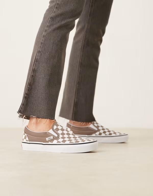 バンズ レディース シューズ スニーカー Vans Classicheckerboard slip on sneakers in light BROWN ブラウン