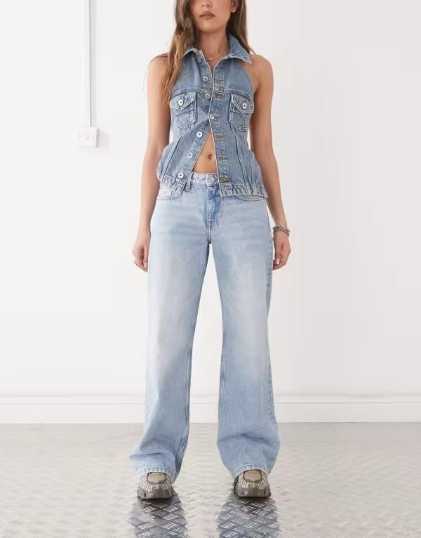 ウィークデイ レディース ボトムス デニムパンツ ワイドレッグ ジーンズ Weekday Imoo low waist wide leg jeans in washed Fresh Blue ブルー