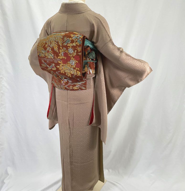 606aa12◇アンティーク着物 牡丹に菊 刺繍 一つ紋 色留袖 レトロモダン