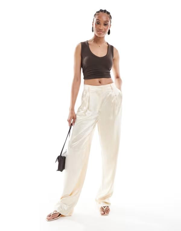 エイソス レディース ボトムス カジュアルパンツ ストレート パンツ トール サテン ASOS DESIGN Tall tailored straight leg satin pants Ivory アイボリー