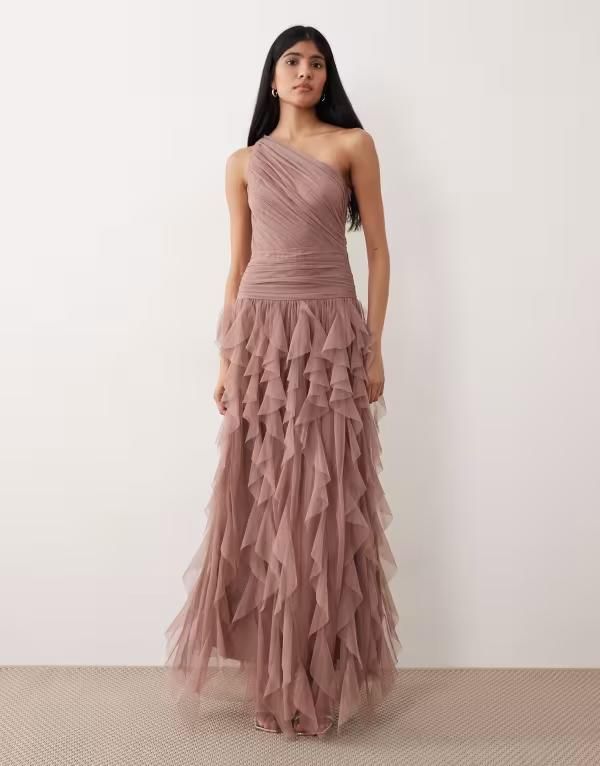 レース アンド ビーズ レディース トップス ワンピース チュール フリル マキシ Lace Beads Bridesmaid tulle one shoulder waterfall ruffle maxi dress in taupe トープ
