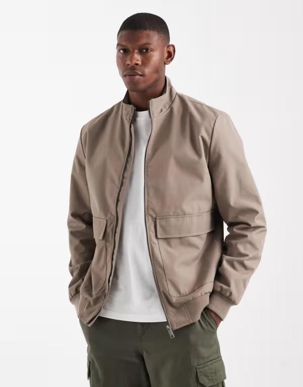 スリードベア メンズ アウター コート ジャケット Threadbare showerproof bomber jacket with front pockets in taupe Taupe トープ