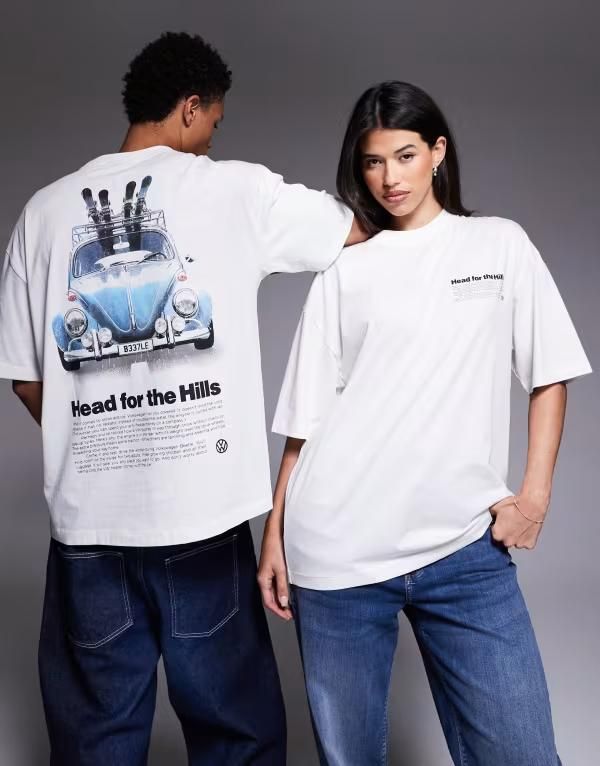 エイソス レディース トップス Tシャツ プリント シャツ ASOS DESIGN Unisex oversized tshirt with VW Christmas prints WHITE ホワイト
