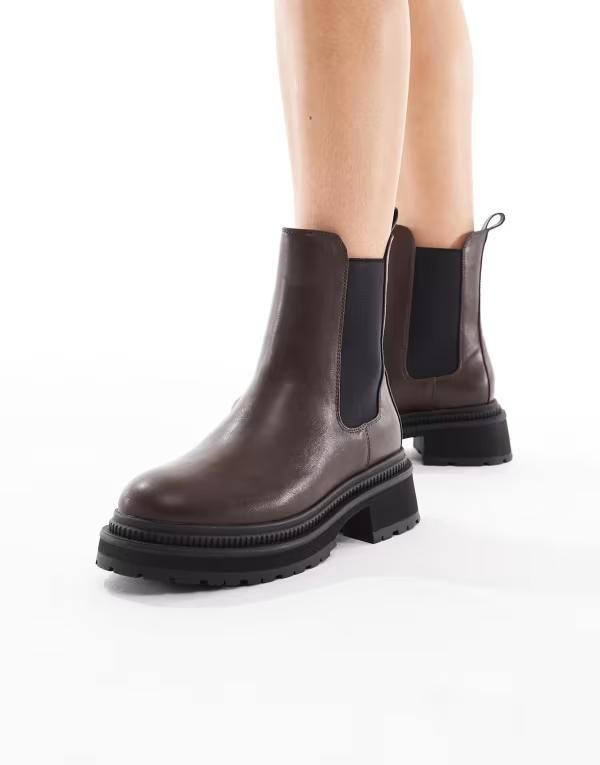 ロンドンレベル レディース シューズ ブーツ・レインブーツ チェルシーブーツ チェルシー ブーツ London Rebel Emma chunky chelsea boots in chocolate Choc PU チョコレート