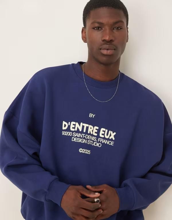 エイソス メンズ アウター パーカー・スウェット プリント スウェット シャツ ASOS DESIGN oversized sweatshirt with chest print Medieval Blue ブルー