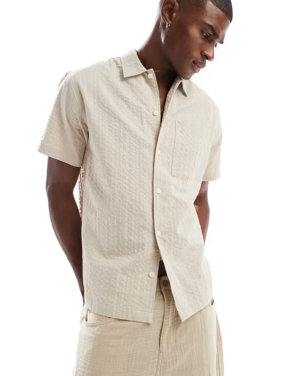 ジャック アンド ジョーンズ メンズ トップス シャツ Jack Jones Premium seersucker shirt in cream Silver Lining シルバー