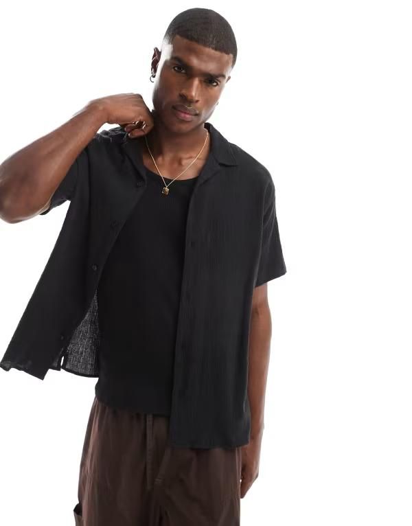 ジャック アンド ジョーンズ メンズ トップス シャツ Jack Jones revere collar shirt in crinkle texture Black ブラック