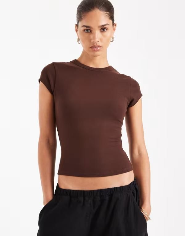 エイソス レディース トップス Tシャツ ASOS DESIGN soft longline baby tee in chocolate チョコレート