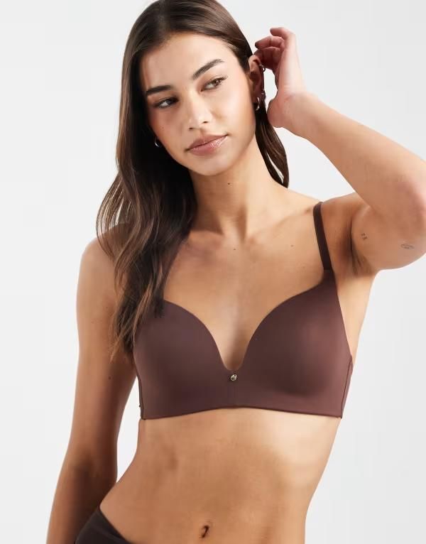 エイソス レディース アンダーウェア ブラジャー ASOS DESIGN molded non wire padded bra in chocolate チョコレート