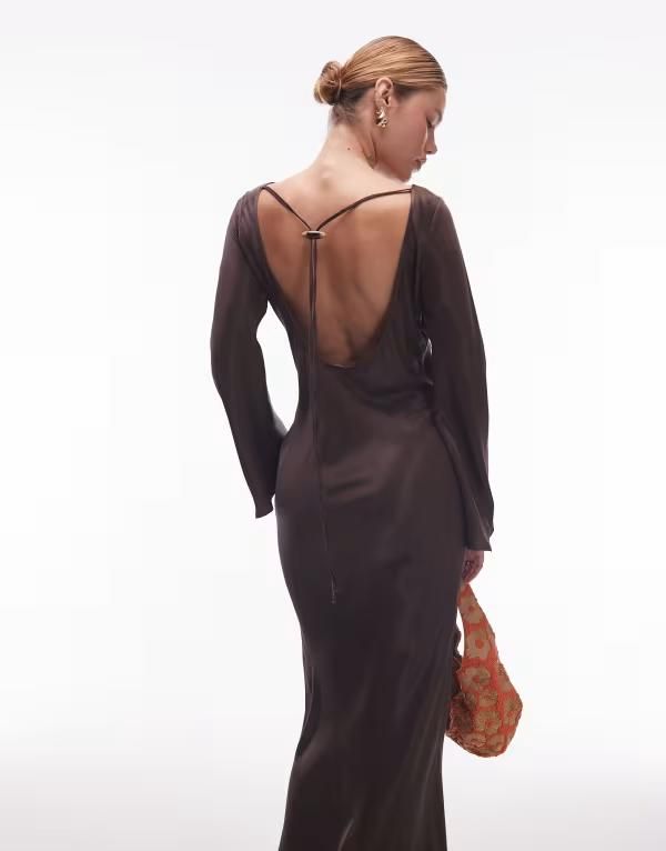 エイソス レディース トップス ワンピース マキシワンピース サテン マキシ ASOS DESIGN satin angel sleeve low back maxi dress in chocolate Chocolate チョコレート 13,490円