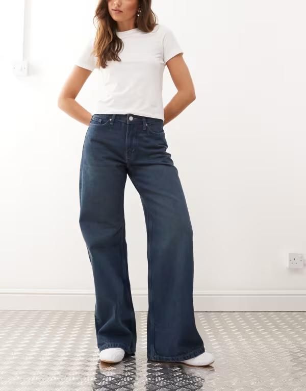 ウィークデイ レディース ボトムス デニムパンツ ワイドレッグ ジーンズ Weekday Paz mid waist wide leg jeans wash Ajax Blue ブルー