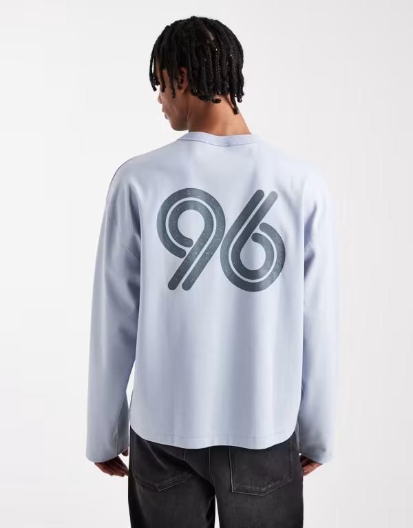 エイソス メンズ トップス Tシャツ グラフィック ASOS DESIGN premium heavyweight 330gsm boxy oversized long sleeve tshirt with number graphic in light BL
