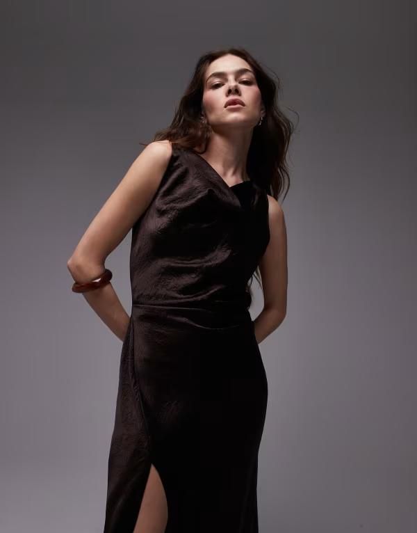 アンドアザーストーリーズ レディース トップス ワンピース ドレープ サテン ノースリーブ Other Storiesleevelessatin midaxi dress with drape detail and thigh slit in dark bro