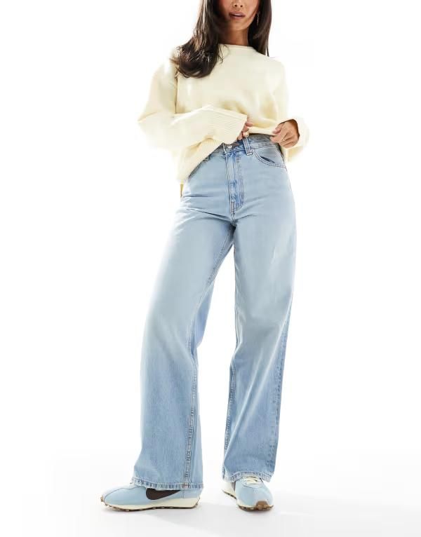 エイソス レディース ボトムス デニムパンツ ワイドレッグ ジーンズ ASOS DESIGN wide leg dad jeans in light wash Light Wash