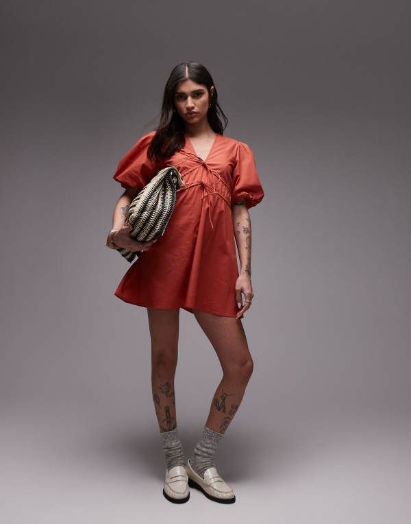 トップショップ レディース トップス ワンピース Vネック ミニワンピース ミニ Topshop v neck puff sleeve mini dress in rustラスト