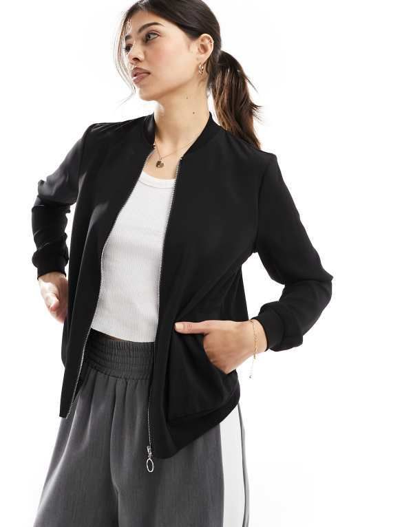ヴェロモーダ レディース アウター ジャケット・ブルゾン ジャケット Vero Moda lightweight zip front bomber jacket Black ブラック