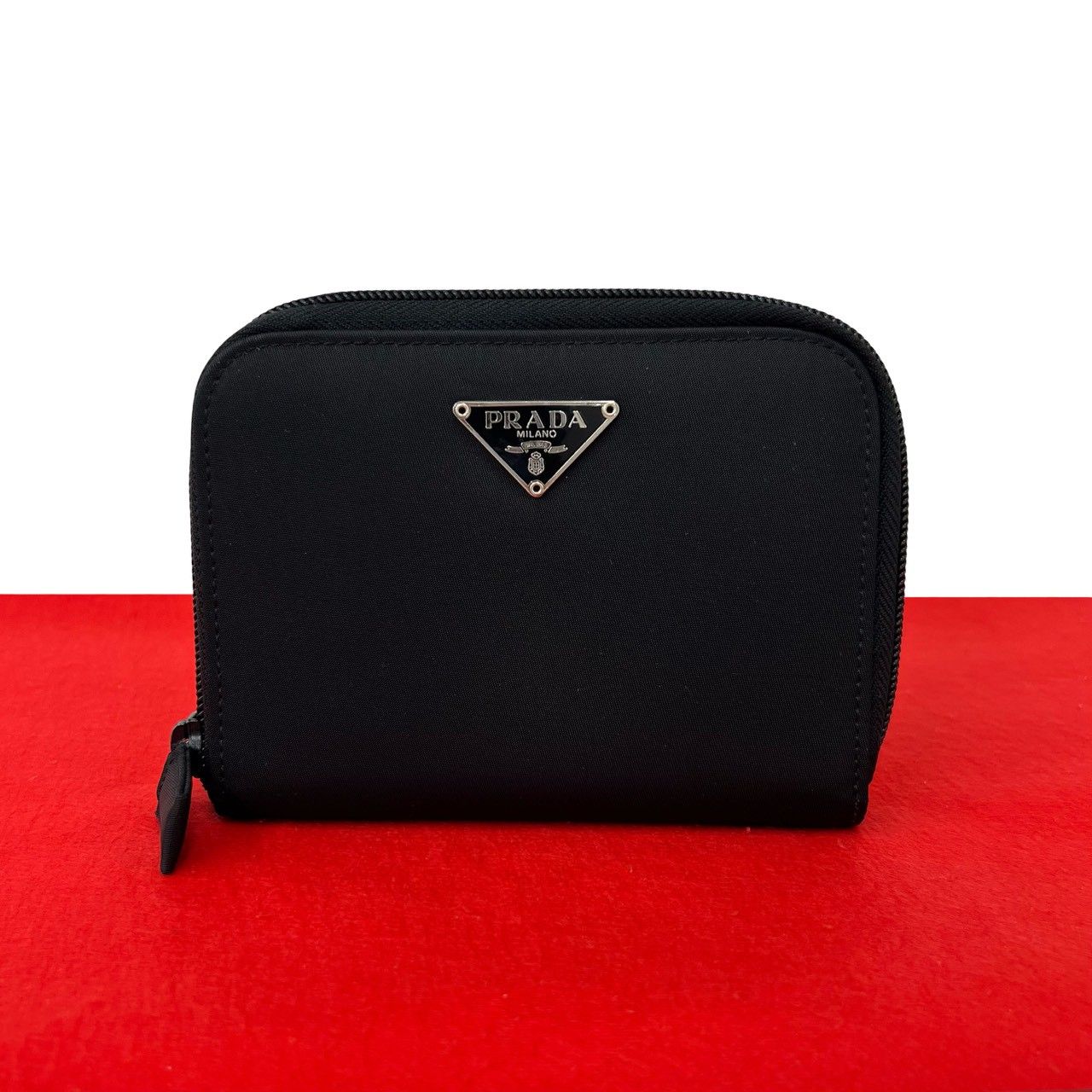 PRADA 三角ロゴ サフィアーノレザー ラウンドファスナー 長財布 付属品