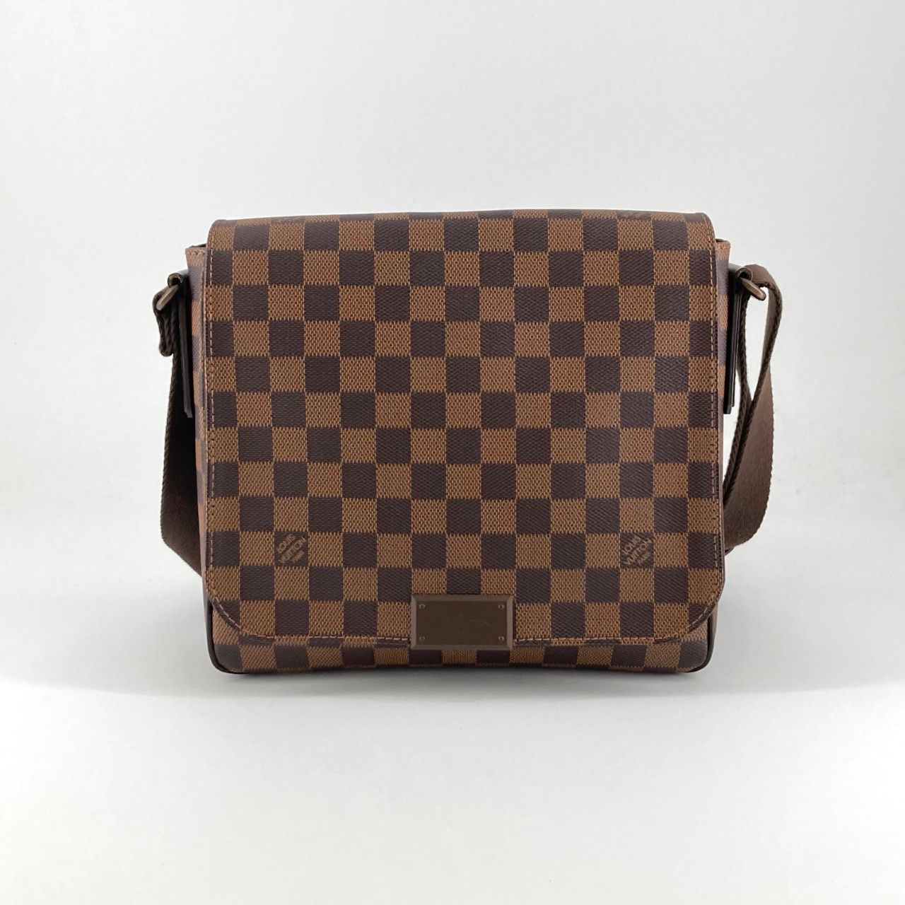 LOUIS VUITTON（ルイ・ヴィトン） ディストリクトPM N41213 ショルダーバッグ ブラウン