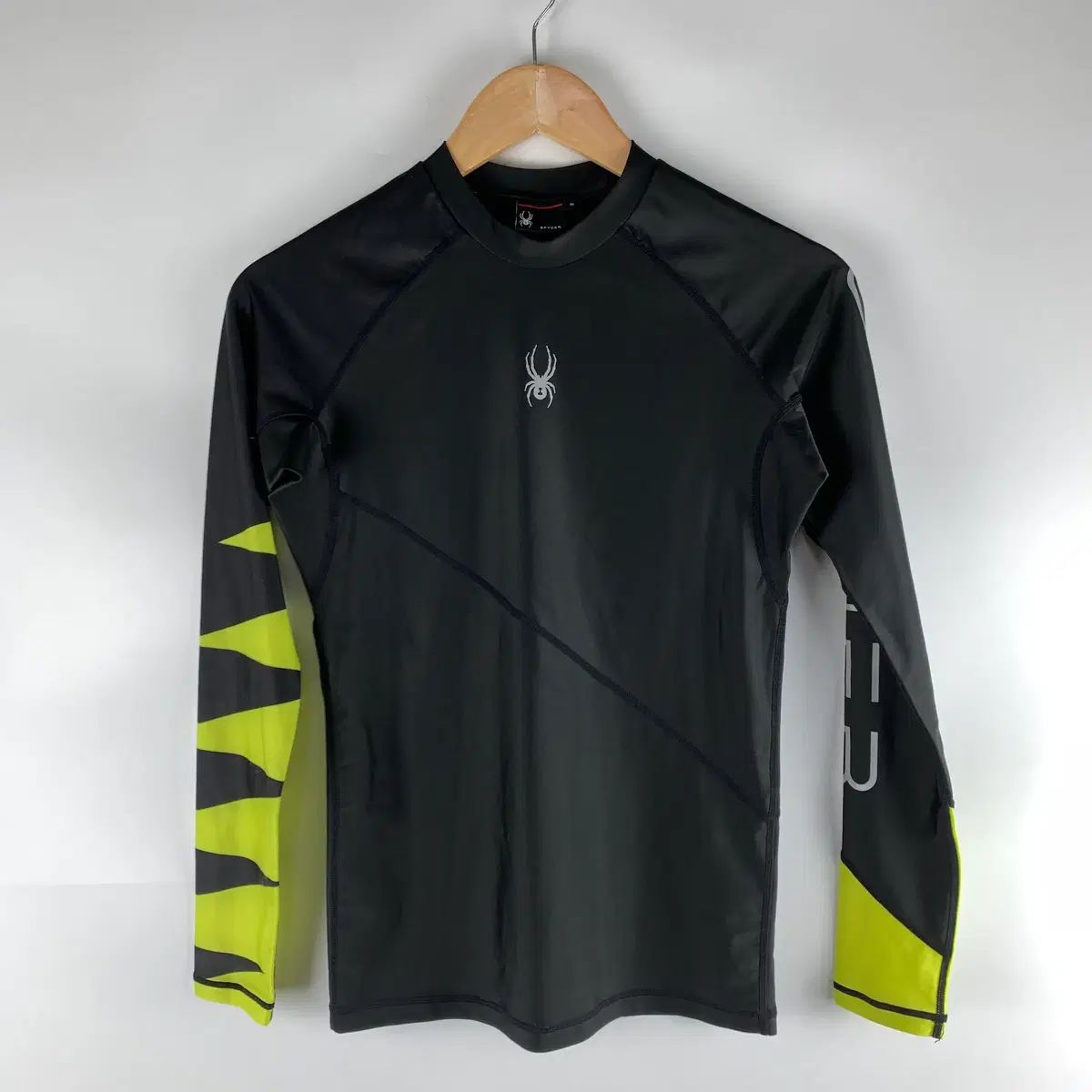 F.C.Real Bristol FRAGMENT NYLON BLOUSON-取寄せ発送品