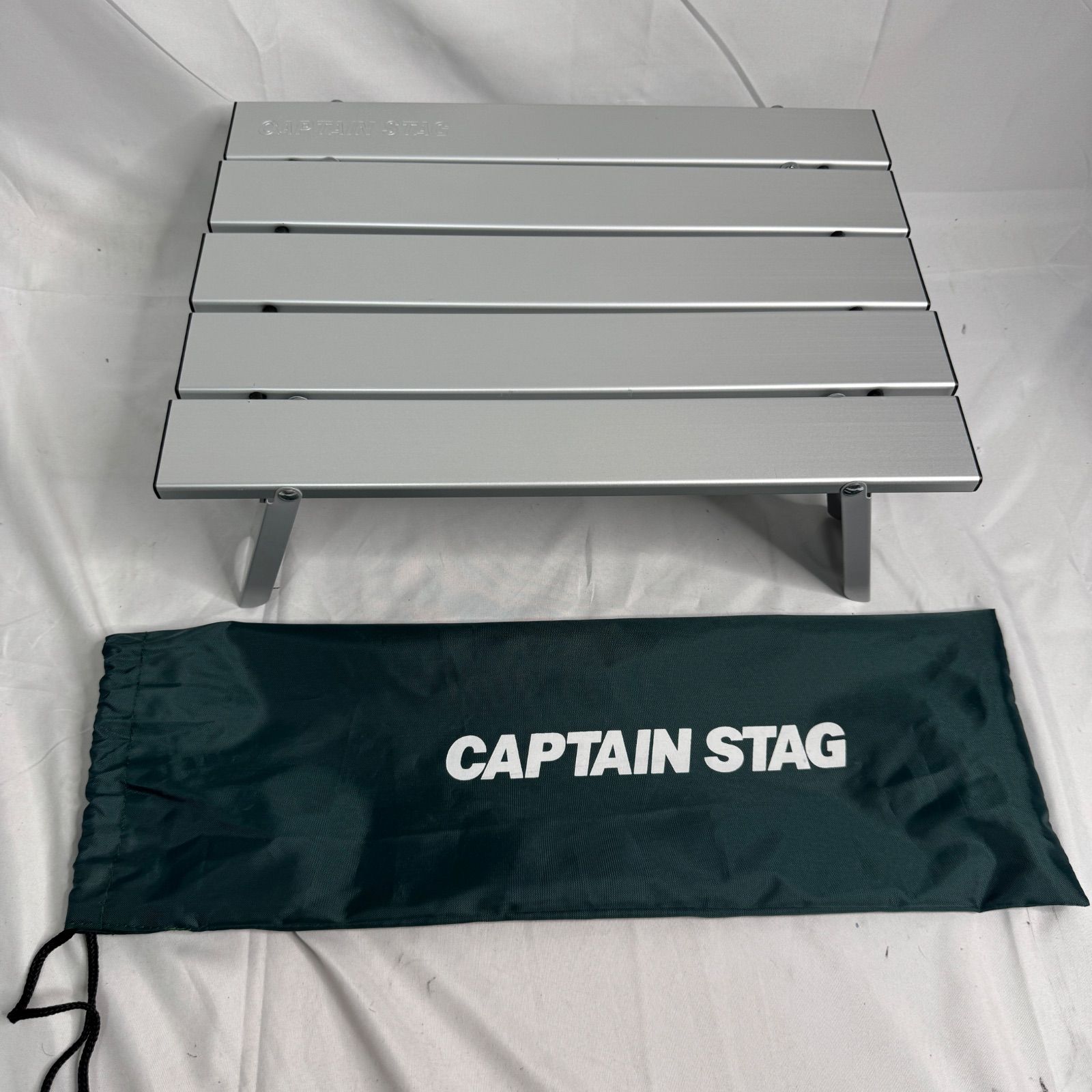 [Unused Item] Captain Stag, Captain Stag, Aluminum Folding Table, Roll Top, Mini Table, Compact, Lightweight, Silver, with Storage Bag, Outdoor Camping, Picnic, Solo Camp
